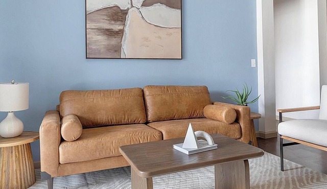 Landing | Stunning 2BD, Yoga Studio, Gym