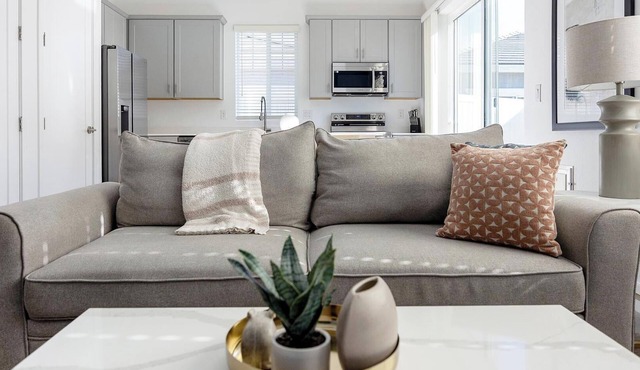 Landing | Stunning 2BD, Gym