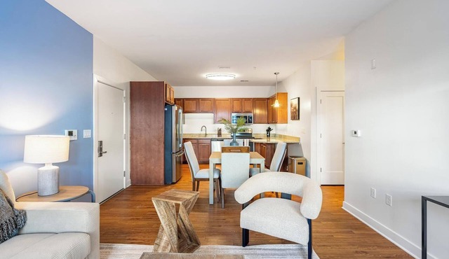 Landing | Stunning 2BD, Gym
