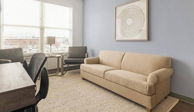 Landing | Stunning Studio, Pool, Yoga Studio