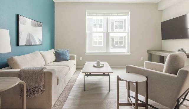 Landing | Stylish 1BD, Courtyard, Gym