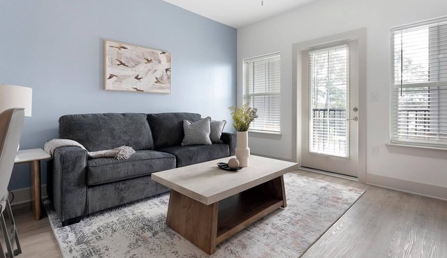 Landing | Stylish 1BD, Clubhouse, Gym