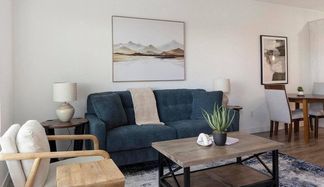Landing | Stylish 1BD, Clubhouse, Gym