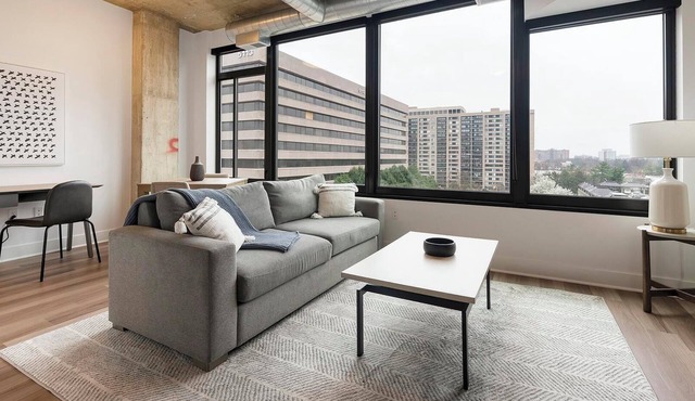 Landing | Stylish 1BD, Game Room, Gym
