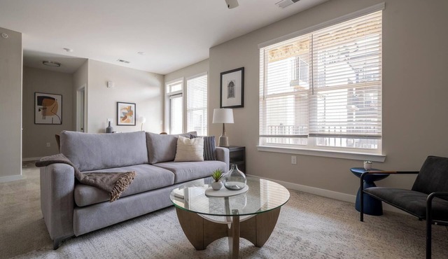 Landing | Stylish 1BD, Gym, Clubhouse