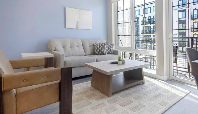 Landing | Stylish 1BD, Game Room, Pool