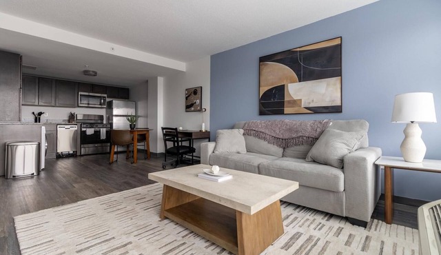 Landing | Stylish 1BD, Pool, Game Room