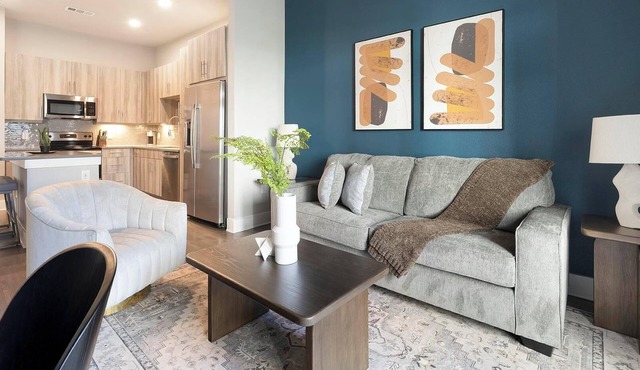 Landing | Stylish 1BD, Pool, Courtyard