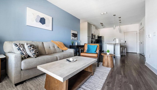 Landing | Stylish 1BD, Pool, Clubhouse