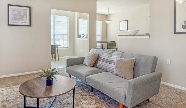Landing | Stylish 1BD, Tennis Court, Pool