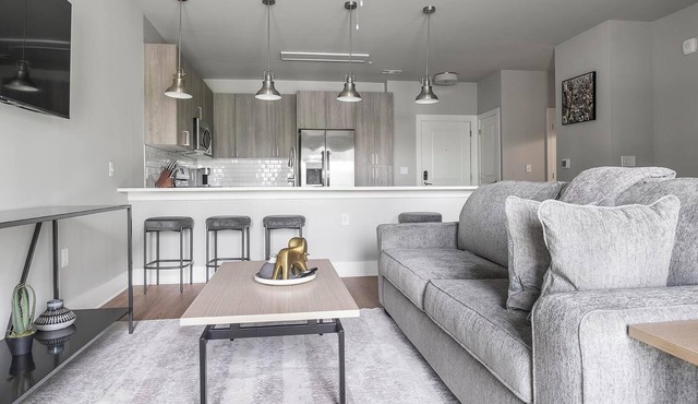 Landing | Stylish 1BD, Clubhouse, Gym