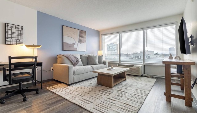 Landing | Stylish 1BD, Yoga Studio, Game Room