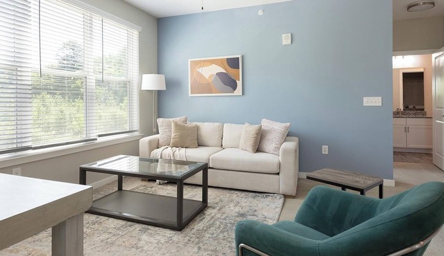 Landing | Stylish 2BD, Pool, Game Room