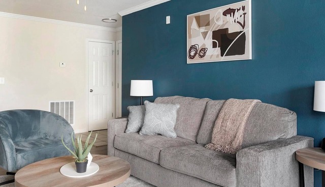 Landing | Stylish 2BD, Clubhouse, Game Room