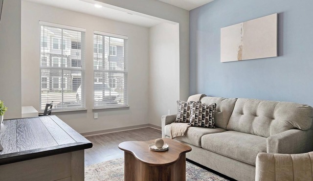 Landing | Stylish 2BD, Gym, Yoga Studio