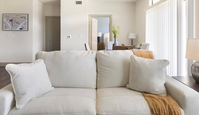 Landing | Stylish 2BD, Clubhouse, Gym