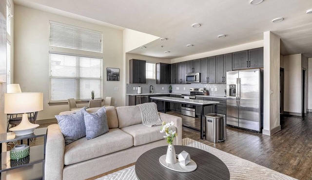 Landing | Stylish 2BD, Clubhouse, Gym