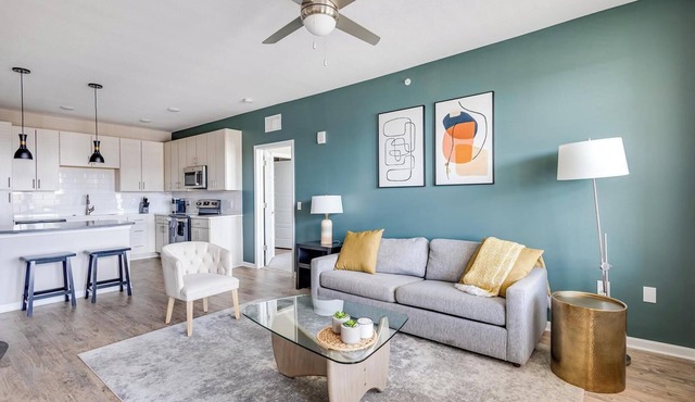Landing | Stylish 2BD, Gym, Yoga Studio