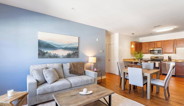 Landing | Stylish 2BD, Gym