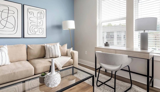 Landing | Stylish 2BD, Gym, Yoga Studio