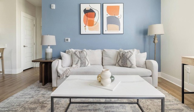Landing | Stylish 2BD, Gym, Yoga Studio