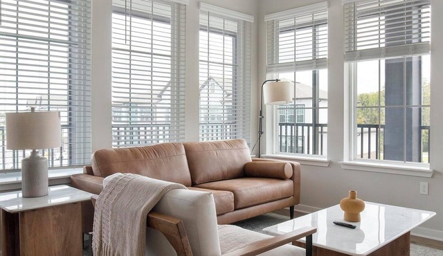 Landing | Stylish 2BD, Gym, Clubhouse