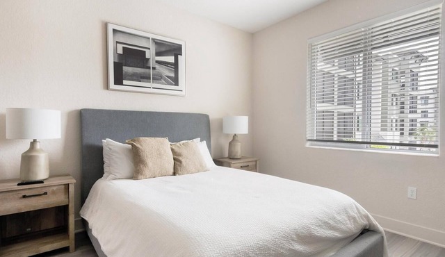 Landing | Stylish 2BD, Pool, Clubhouse