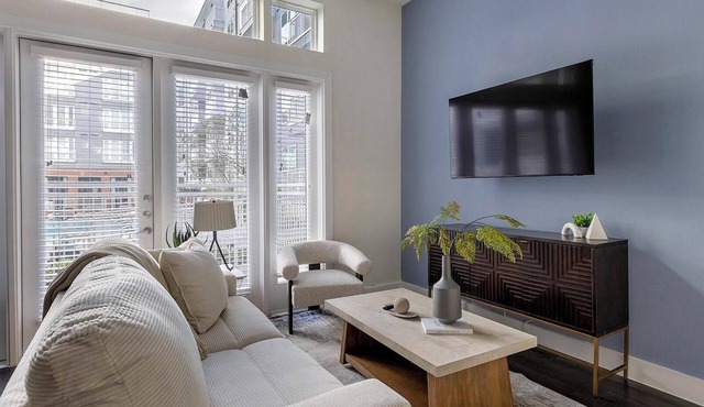 Landing | Stylish Studio in Bricktown