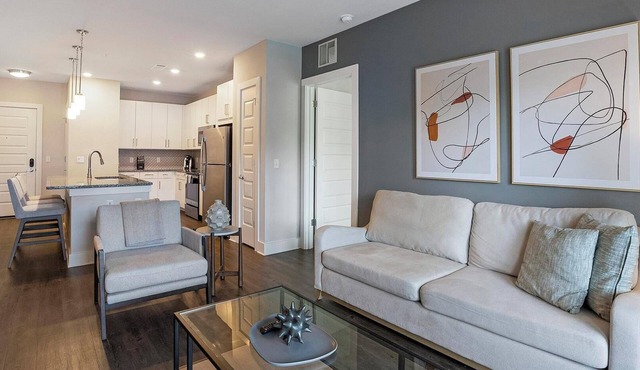 Landing | Stylish Studio in Bath Beach