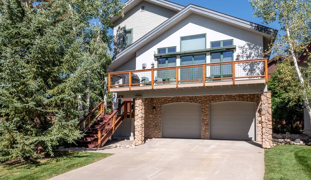 Landings Lodge | Hot Tub | Pet Friendly Mountain Home