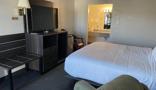 Landmark Inn