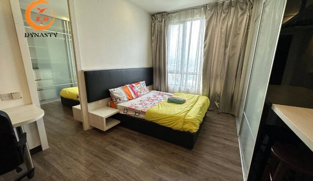 Landmark residence cozy Studio with Netflix