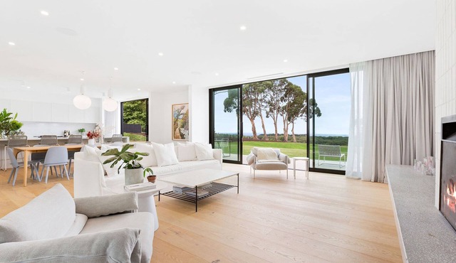 Langhaus (Heated Pool)