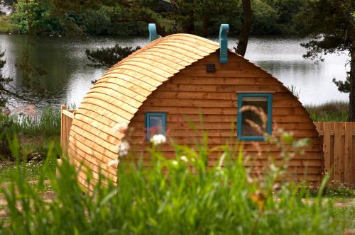 Langley Dam Glamping - hot tubs and dogs can be added at an additional cost