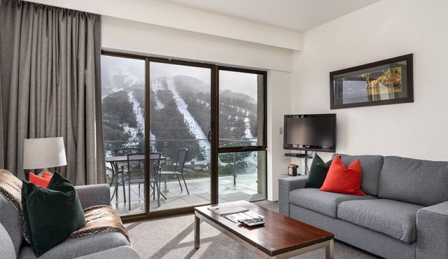 Lantern 23 - Balcony