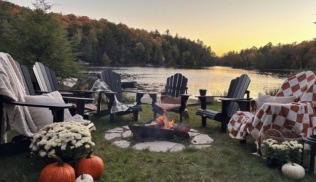 Lantern Cove A-Frame on Sunken Lake