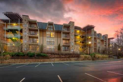 Lantern Lodge - formerly The Residences at Biltmore