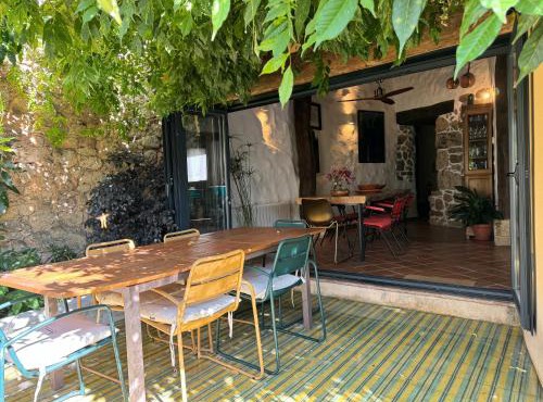 Lanzaroco, tu casa en La Vera