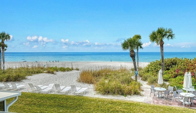 LaPlaya 201C-Breathtaking Gulf panorama from this corner end unit.