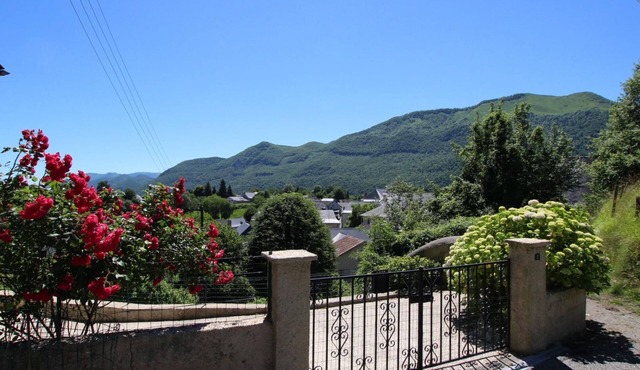 LAPUYADE - SAINTE-COLOME