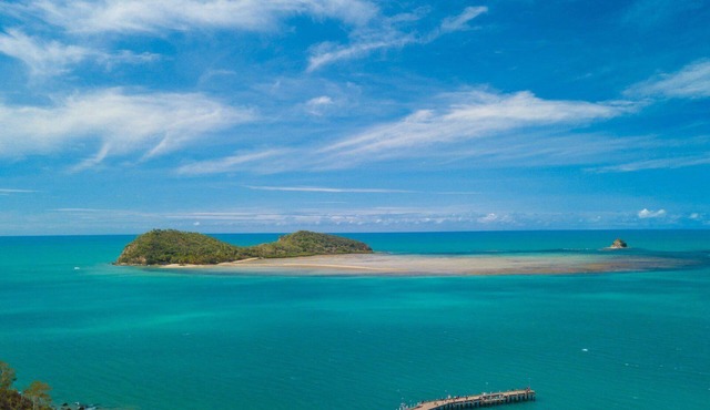 LARASATI @ PALM COVE