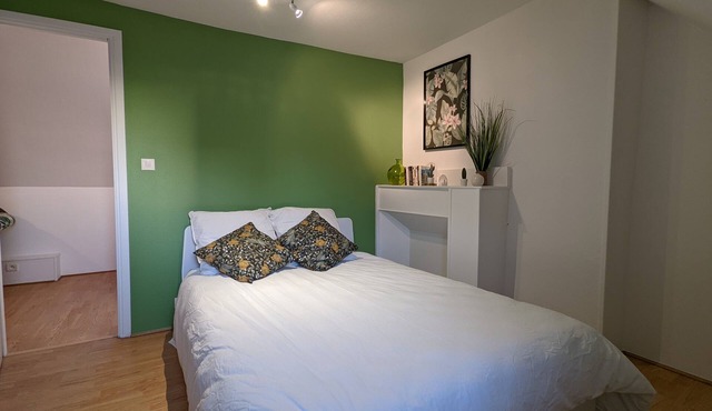 Large seaside house for family vacations