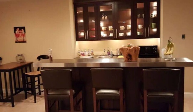 Large 1 Bedroom Suite in Cream Ridge Horse Country