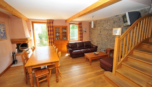 Large 100 m2 apartment in the heart of La Grave