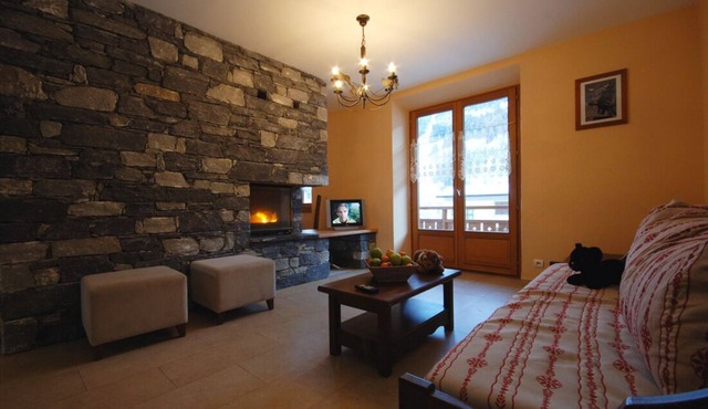 Large 110m2 apartment close to the slopes