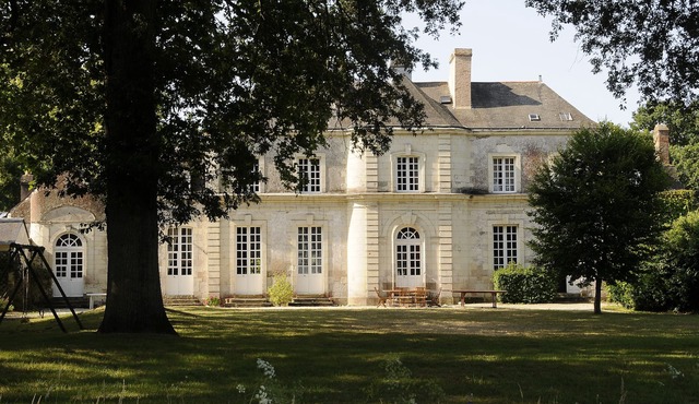 Large 18th century character house in Pornic