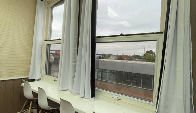 Large 2 bedroom downtown apartment located on top of a craft brewery