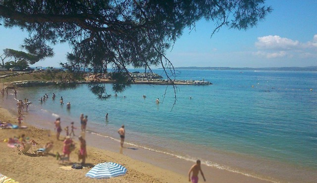 Large 2-room apartment 55m²:air-conditioned room, sea view, Nature, 5min walk to the beach