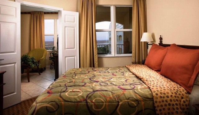 Large 2BR 2BTH Timeshare Apt in Weston, Fl. 12/28/24-01/04/25