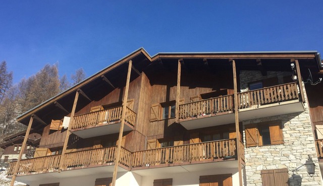 Large 3 Bed Self Catering Apartment with spectacular Mountain View’s